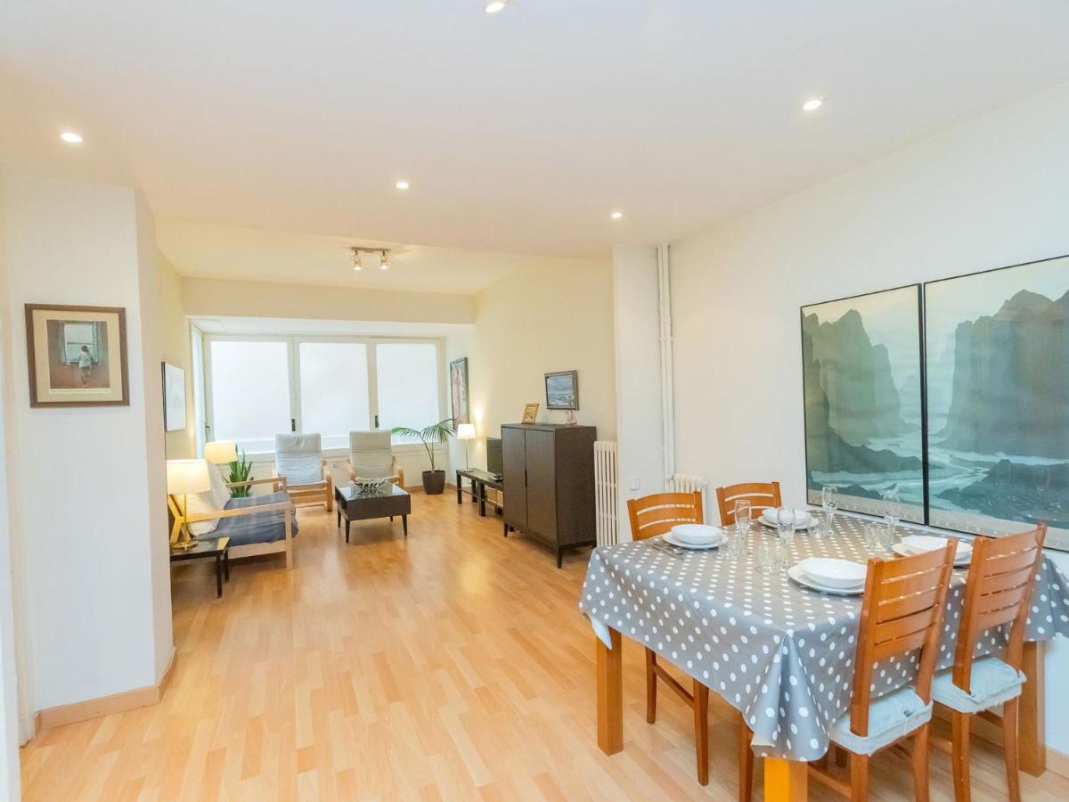 Apartment Eixample Dret Corsega Roger Lluria By Interhome Barcelona Eksteriør billede